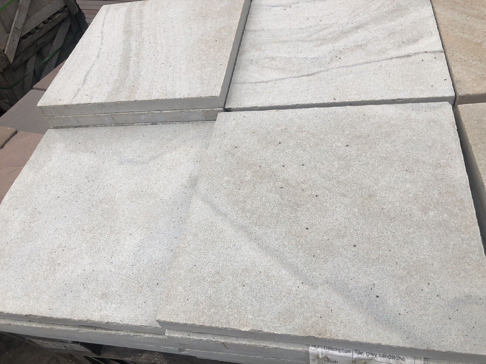 Terrassenplatten Sandstein Grau Geschliffen 34 Qm 40x40cm Und 50x50cm Restposten 4 Terrassenplatten Sandstein Grau Geschliffen 34 Qm 40x40cm Und 50x50cm Restposten – Bild 4